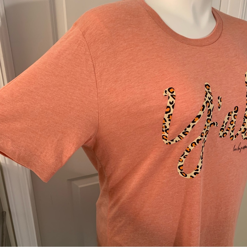 Women’s short sleeve T-shirt. Cheetah print “Y’all”. Size 1X - Picture 5 of 5
